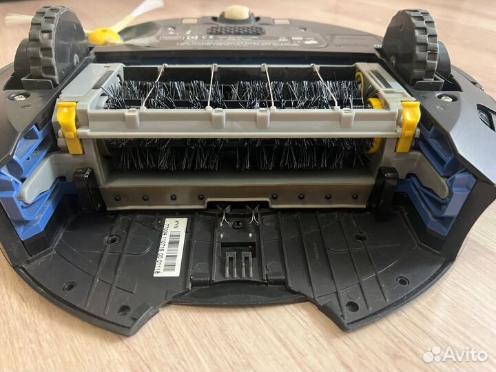 Робот пылесос iRobot Roomba 770