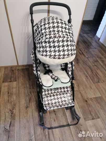 Коляска-санки с выдвижными колёсами