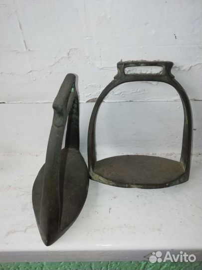 Стремена бронза