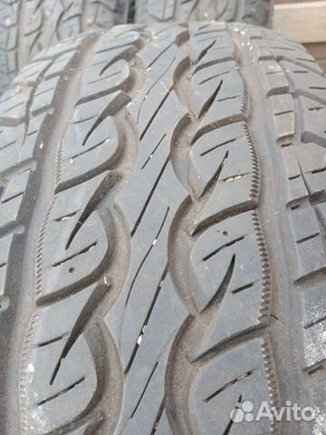 Kumho Road Venture AT61 265/65 R17