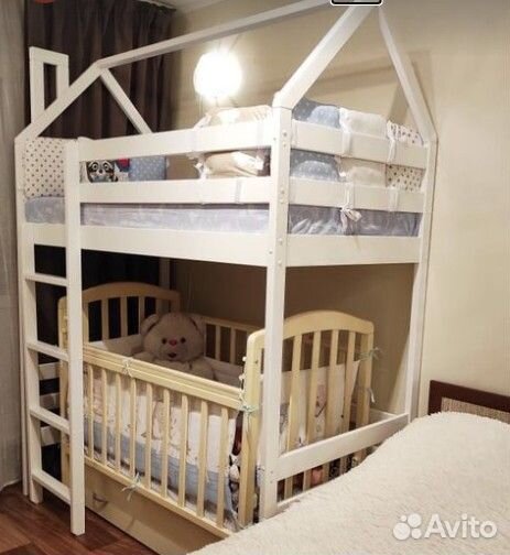 Детская кровать чердак Домик