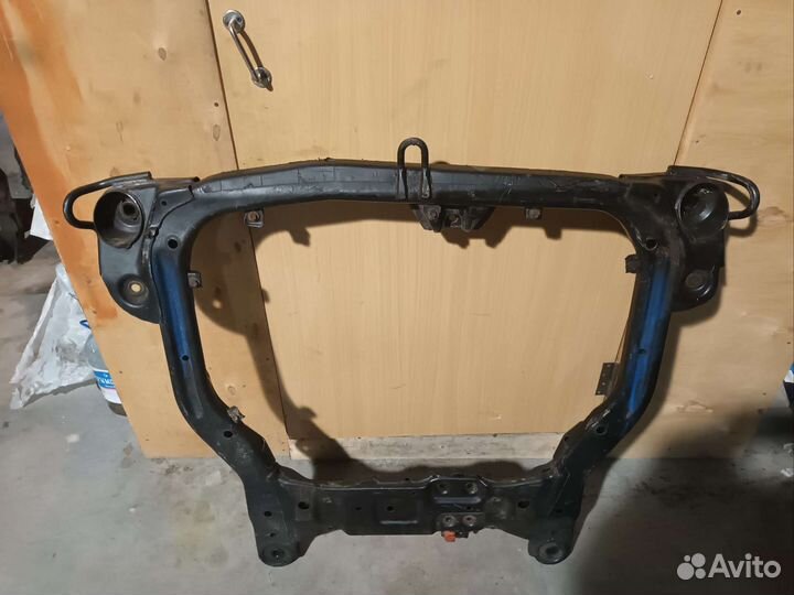 Подрамник передний Ceed ED1 1.6MT G4FC Хэтч 06-12