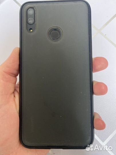 HUAWEI Y7 (2019), 3/32 ГБ