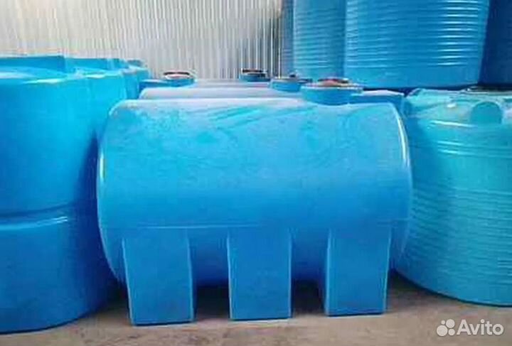 Емкость пластиковая бак для воды и других жидкосте