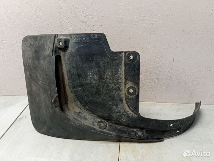 Брызговик задний Лексус LX 3