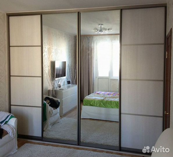 Шкаф двухстворчатый