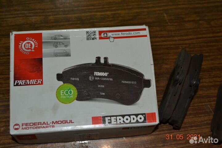 Тормозные колодки передние ferodo 1781W