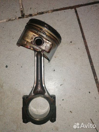 Поршень c шатуном Toyota Duet M100A ejde 1998-2001