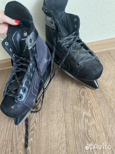 Коньки мужские 44 размер
