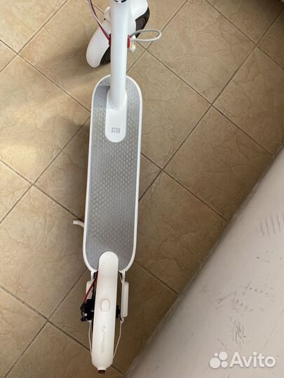 Самокат взрослый электрический белый xiaomi 365m