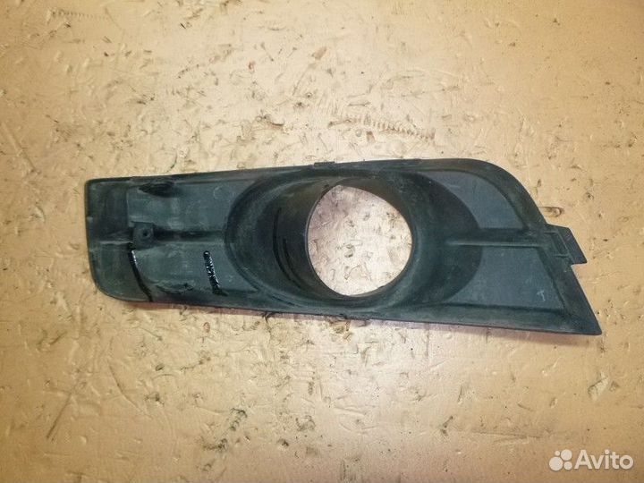 Решетка в бампер правая под птф chevrolet cruze 20