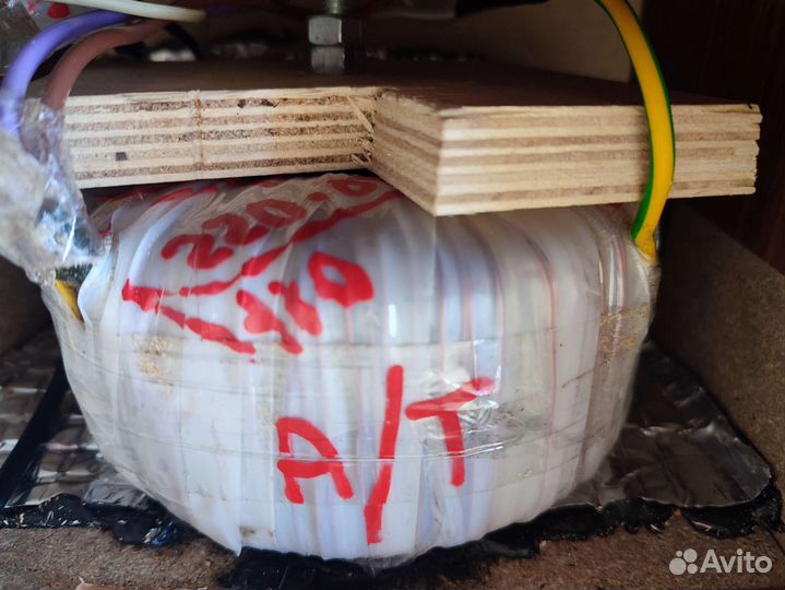 Понижающий трансформатор для японской аудиотехники