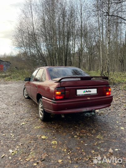 Opel Vectra 2.0 МТ, 1991, 300 000 км