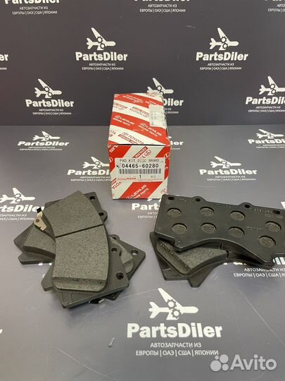 Тормозные колодки 0446560280 Toyota Lexus