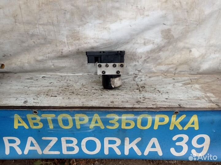 VW Sharan 7M9 family блок ABS 1.9D AUY 2003 6кпп