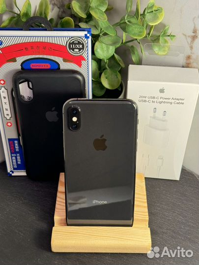 iPhone Xs, 256 ГБ