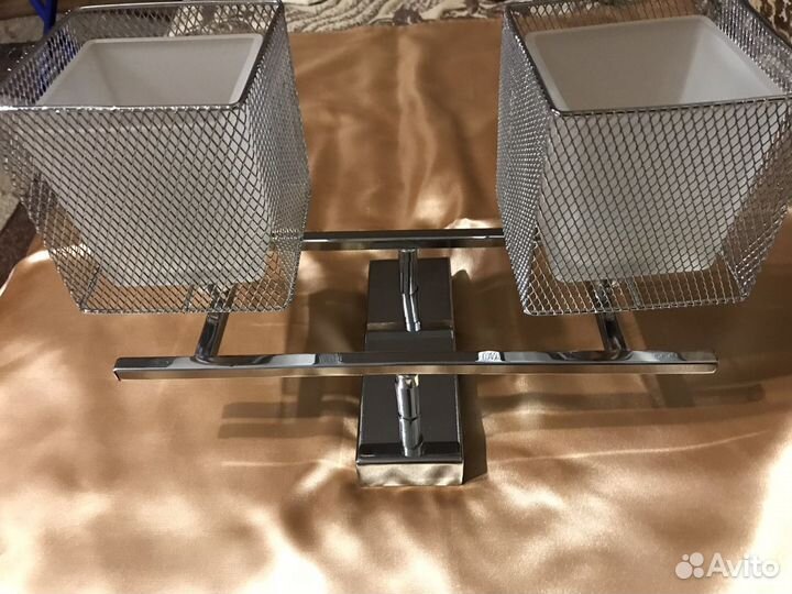 Светильник потолочный