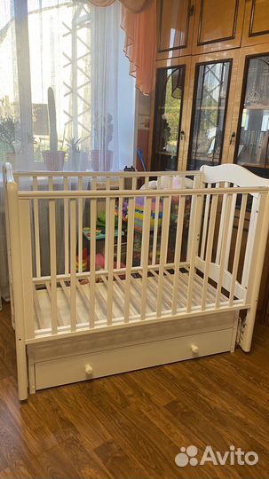 Кроватка детская Gandylyan + матрас