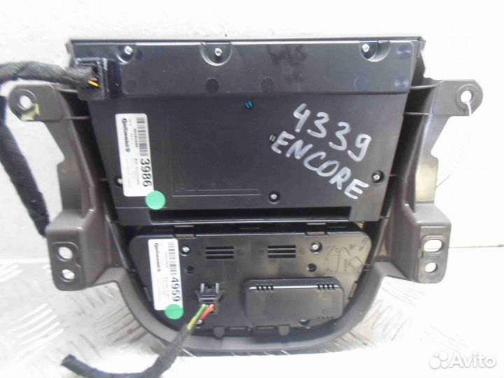 Панель управления магнитолой Buick Encore 1 229449