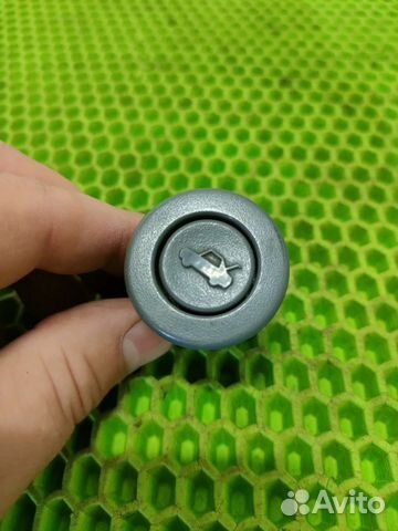 Кнопка багажника Chevrolet lacetti