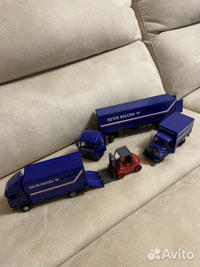Коллекционные машинки почта России