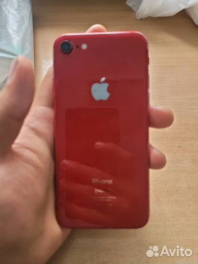 iPhone 8, 64 ГБ