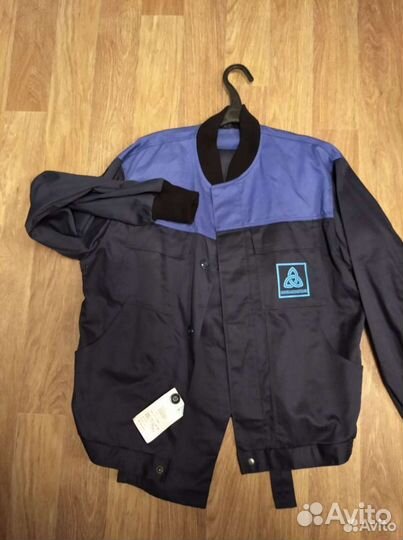 Спецовка (рабочая одежда)