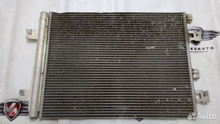 Радиатор кондиционера Renault Logan 2004-2021 год