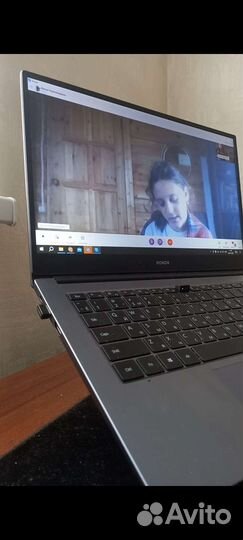 Репетитор по вокалу