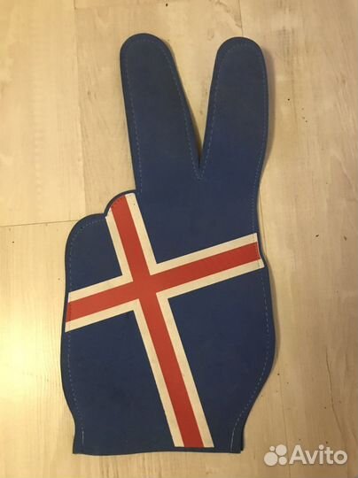 Перчатка болельщика Исландия