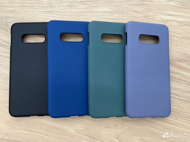 Чехол силиконовый на Samsung S10e