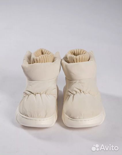 Дутики женские