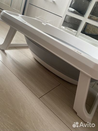 Детская ванночка для купания складная