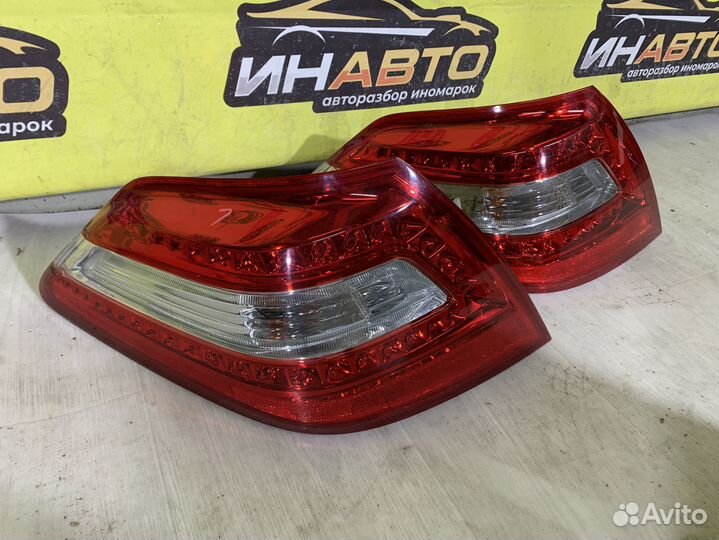 Фонарь на ниссан тиану джей 32