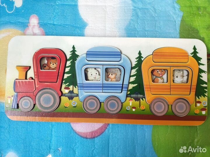 Деревянные игрушки, пазлы, кубики