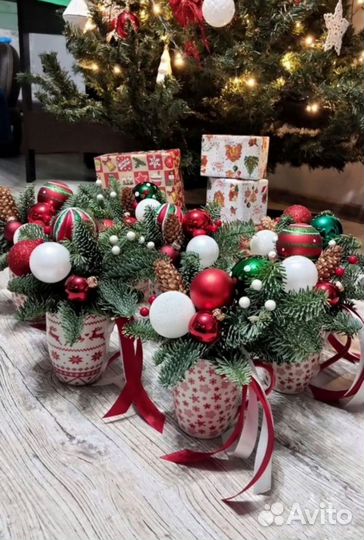 Новогодние композиции из нобилиса