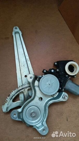 Камри 40 стеклоподъёмник задний левый с косой