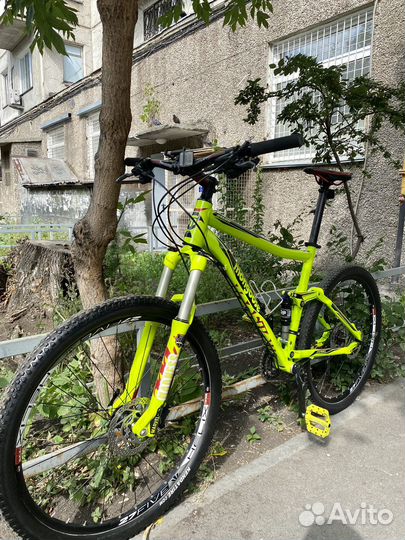 Mongoose salvo expert 27.5