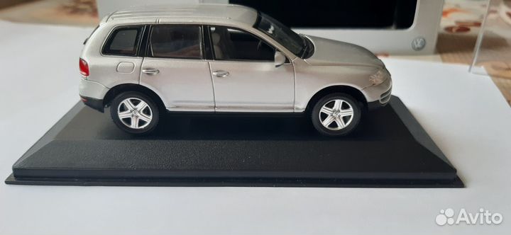 Volkswagen touareg minichamps