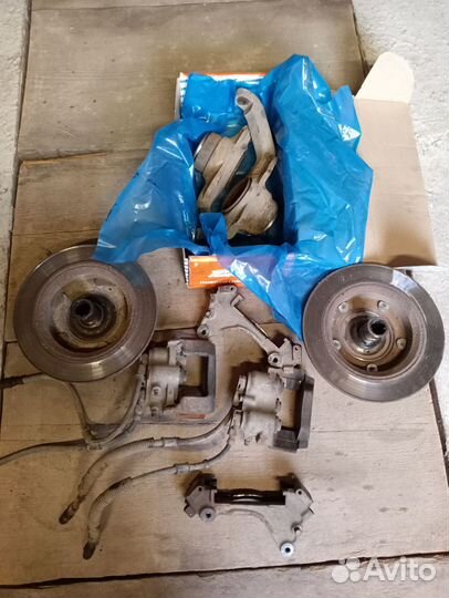 Поворотный кулак niva