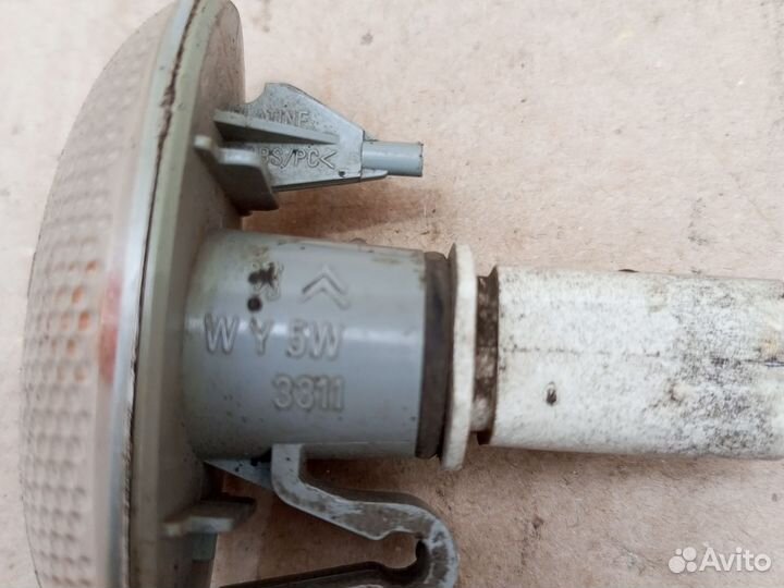 Повторитель поворота пежо 307