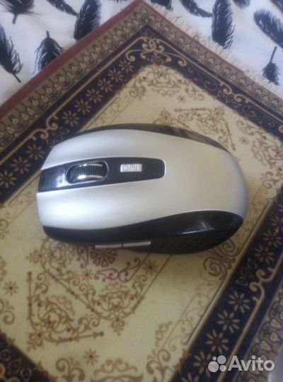Беспроводная мышь новая