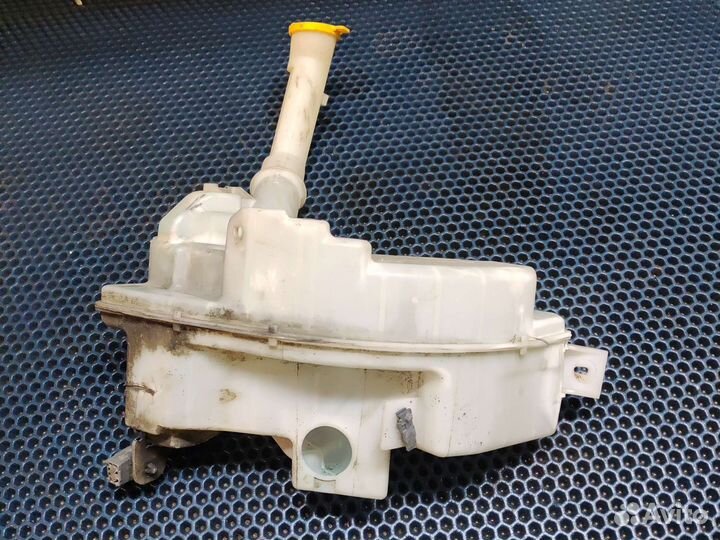 Бачок омывателя Mazda 3 BK