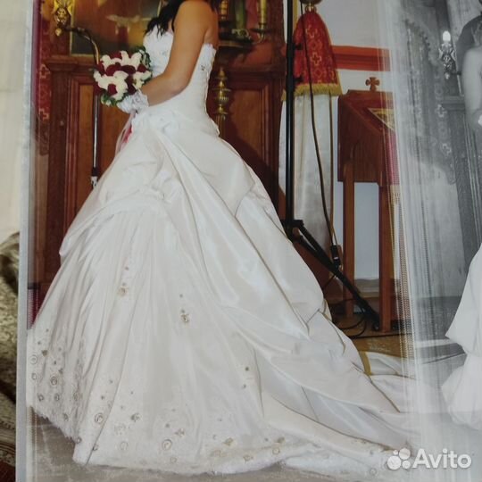 Свадебное платье длинное