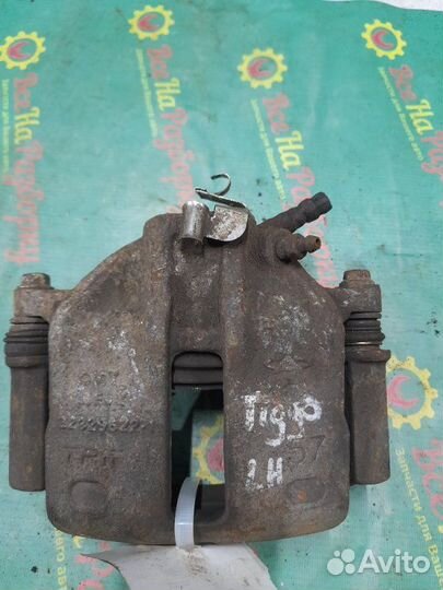 Суппорт передний левый Chery Tiggo T11 2.4