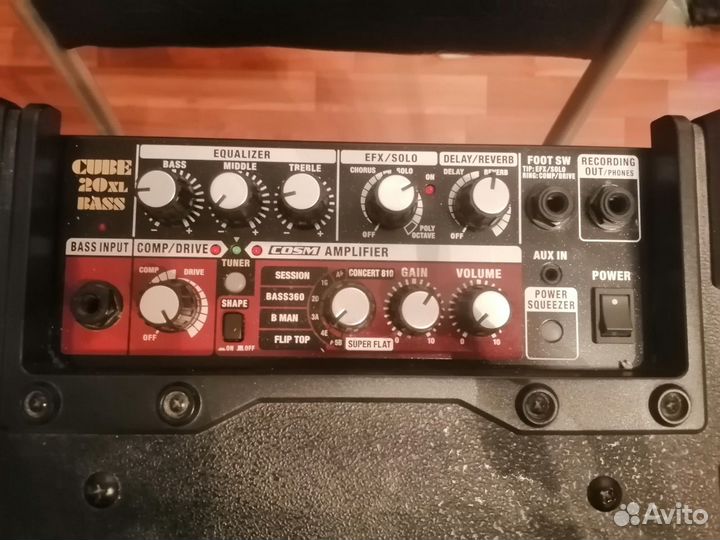 Гитарный комбоусилитель Roland cube 20XL bass