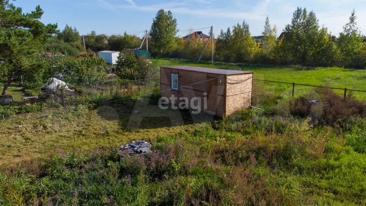 Дача 16,3 м² на участке 10,2 сот.