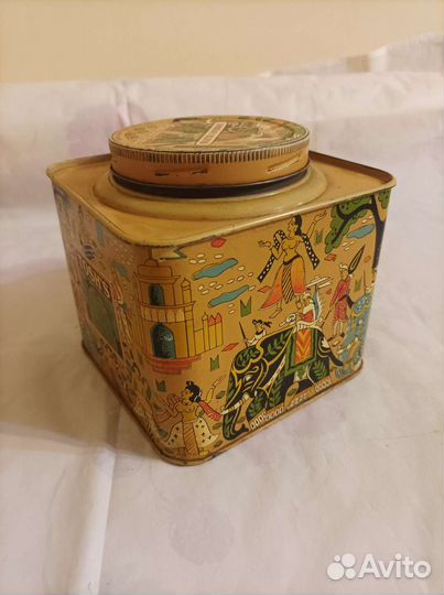 Банка из под чая индия