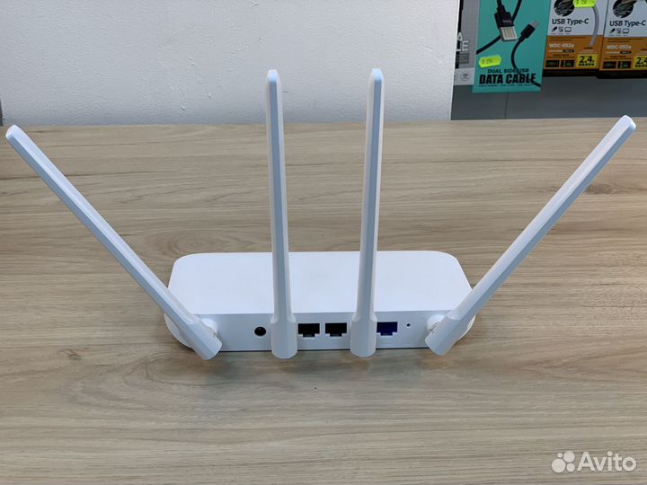 Роутер Xiaomi Mi Wi-Fi Router 4C