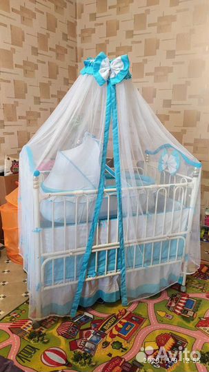 Кроватка детская